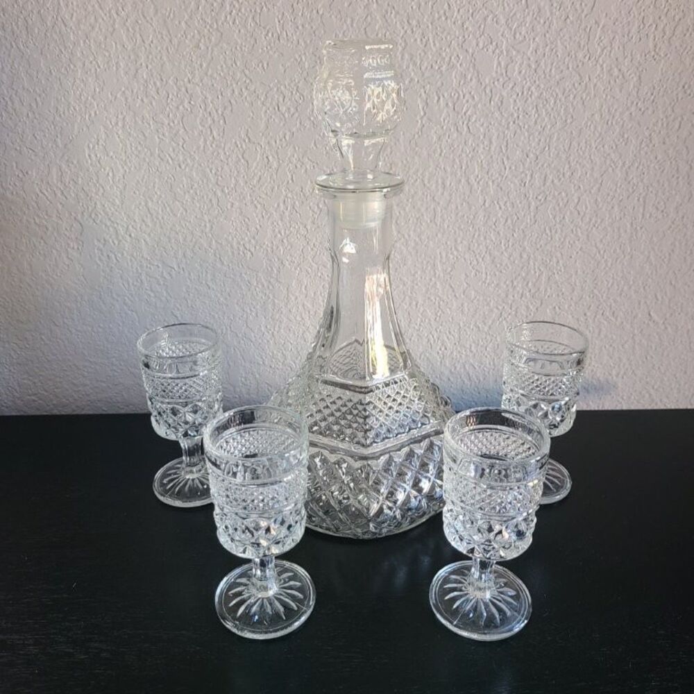 Vtg Anchor Hocking Wexford Glass Ships Decanter & Goblets Diamond Barware Set